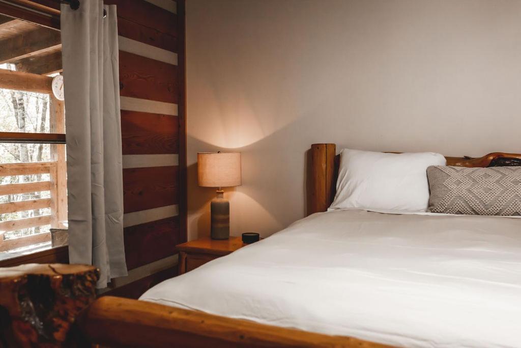 Wolf Creek Cabin At 36 North - Hot Tub Purlear 외부 사진